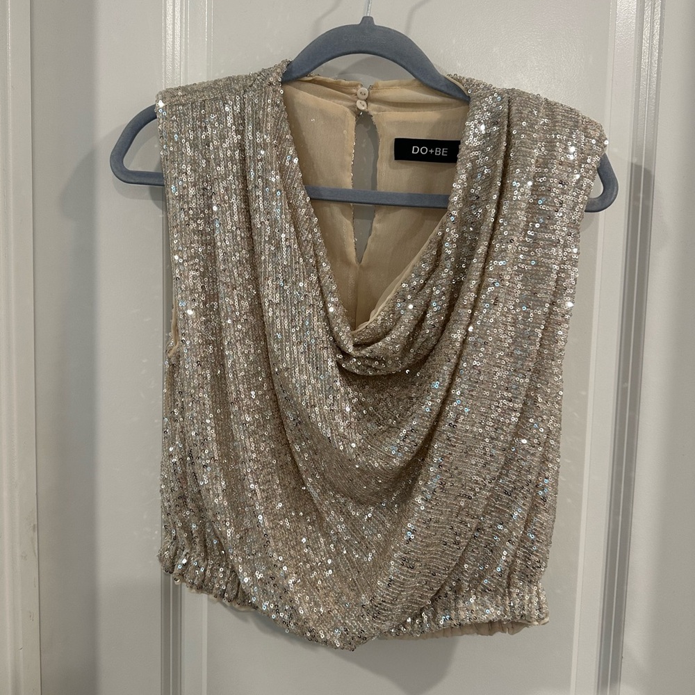 DO+BE Sparkling Sequin Blouse